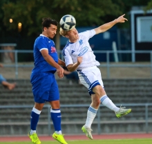Jonas Sträßer (r.) und der TSV Schott wollen die hohe Hürde in Gau-Odernheim überspringen.