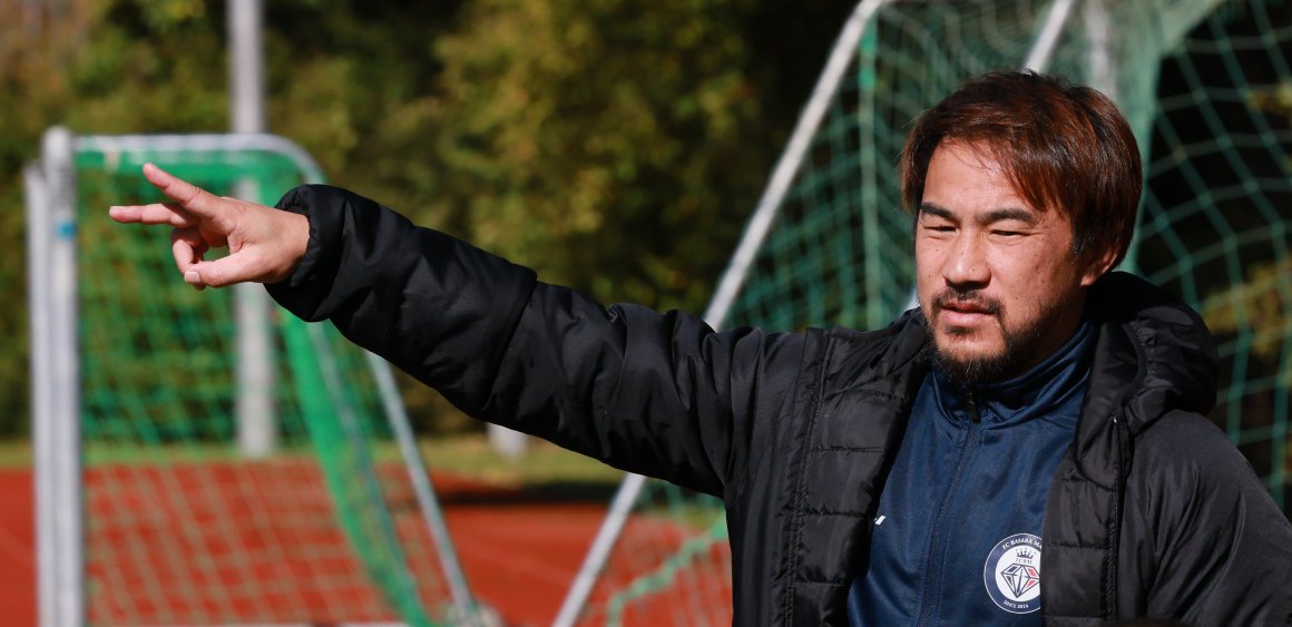 Shinji Okazaki will mit dem FC Basara die Tabellenführung festigen und nächste Woche ins Pokalhalbfinale einziehen.