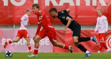 Jakob Vött hat sich nach verspätetem Saisoneinstieg einen Stammplatz im zentralen Mittelfeld gesichert.