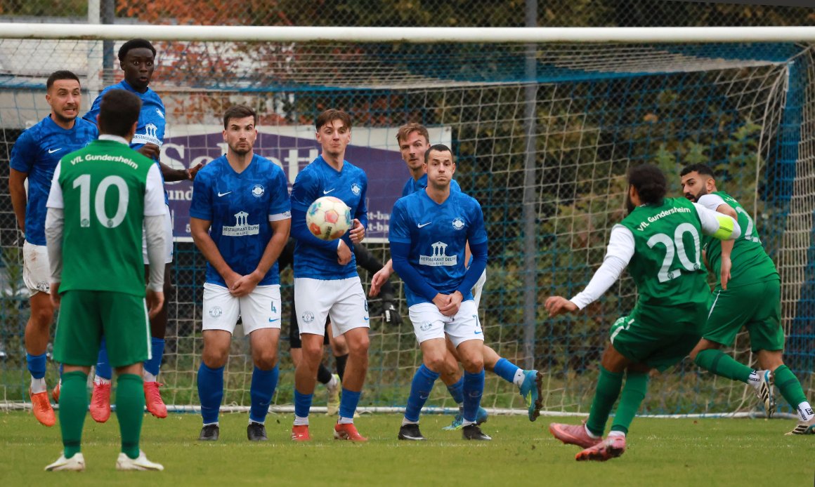 VfL-Kapitän Omran Chehab verwandelte zwei Freistöße direkt: zum 0:1 und zum 4:5.