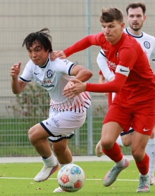Zen Sakatsume hätte in der Schlussphase die Verlängerung für den FC Basara klarmachen können, wollte nach einer Beinattacke im Strafraum aber unbedingt weiterspielen. 