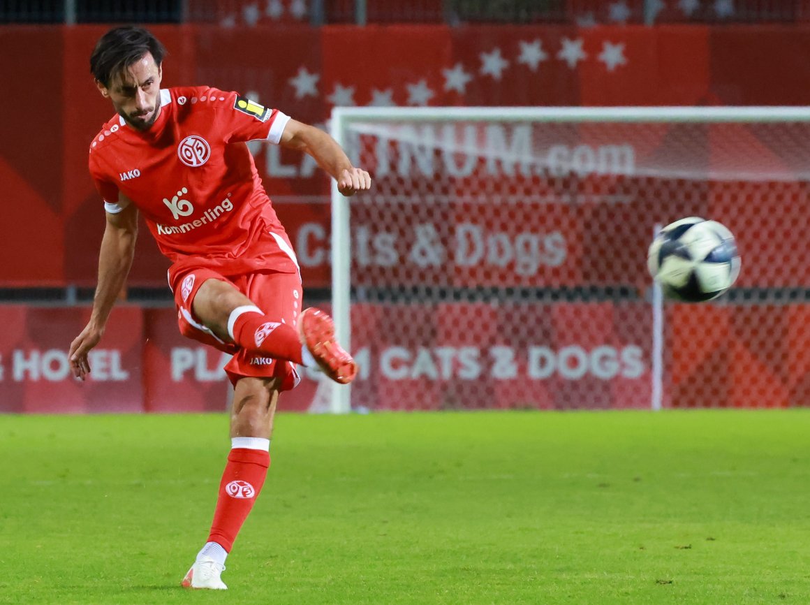 Die Sicherheit von Yunus Malli vom Elfmeterpunkt brachte die U23 in Fulda zurück ins Spiel. Doch die endgültige Wende bedeutete der Ausgleich nicht.