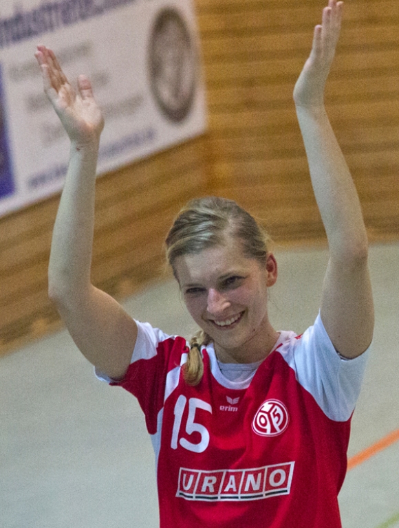 Ein zweites Jahr beim FSV Mainz 05: Rückraummittespielerin Christine Maric hat ihren Vertrag beim Handball-Zweitligisten verlängert.