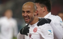 Retter der verdienten Punktes: Elkin Soto kann es selbst kaum glauben, schon wieder ein Tor geschossen zu haben - es war der zweite Saisontreffer des Kolumbianers.