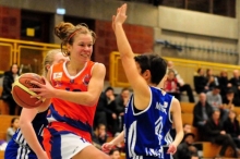 Ihre Athletik und Schnelligkeit sind am Samstag wieder mal gefragt: Flügelspielerin Karolina Jandová und die ASC-Teamkolleginnen könnten mit einem Heimsieg gegen den TSV Towers Speyer-Schifferstadt am Tabellennachbarn vorbeiziehen.