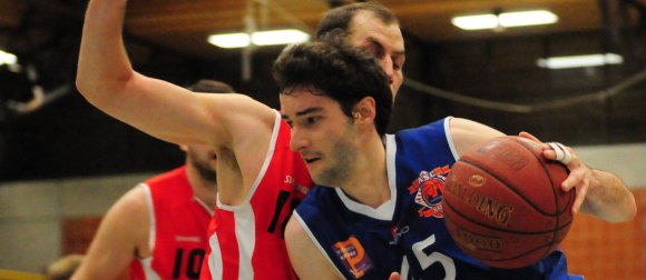 Ein Erfolg von Teamwork und Willen: Durch den Sieg in Limburg sind Philipp Schön und der ASC Mainz wieder voll im Geschäft.