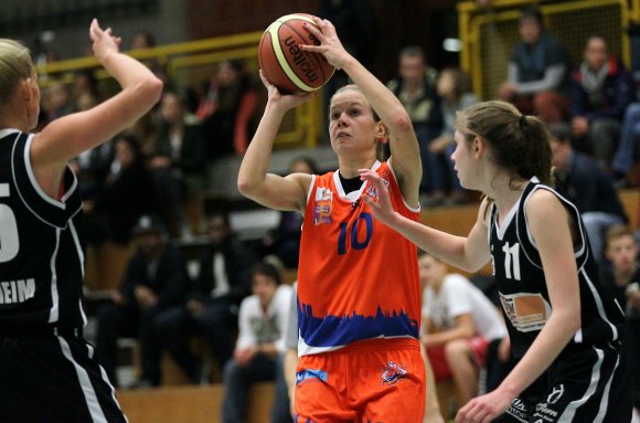 Eine Niederlage zum Abschied: Karolina Jandová musste in ihrem letzten Spiel für den ASC Mainz vor ihrer Rückkehr nach Prag ein 69:80 beim TSV Viernheim einstecken.