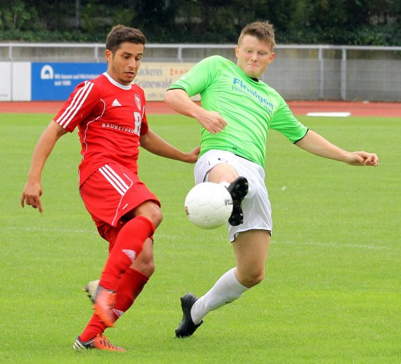Wird im jungen Ingelheimer Team als Stabilisator benötigt: Thorsten Kleber (r.).