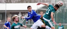 Leichtes Spiel hatten Vincenzo Bilotta (M.) und der TSV Schott gegen die SG Betzdorf. Der junge Mittelfeldspieler leitete das 4:0 ein.