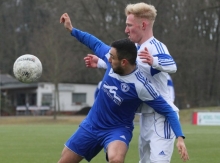 Kotrainer Babak Keyhanfar war an einigen guten Gonsenheimer Angriffen beteiligt und erzielte den zweiten Treffer beim 2:0-Sieg gegen die SpVgg Burgbrohl.