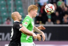 In Wolfsburg fanden die 05er (l. Elkin Soto) nach guten ersten zehn Minuten kaum noch ein Mittel gegen Kevin de Bruyne und den VfL Wolfsburg. Das soll am Sonntag anders werden. 