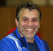 Trainiert künftig nur noch die Nackenheimer Ringer: Ahmet Cakici. ...