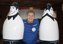 Seit sieben Jahren leistet Steffen Piffkowski anerkannt gute Arbeit bei der Ausildung des badischen Handballnachwuchses. Jetzt reizt ihn die Aufgabe, die Bretzenheimer Zweit- oder Drittligamannschaft zu führen.