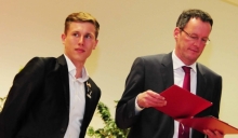 Moritz Moos gehörte zu jenen Sportlern, die OB Michael Ebling Anfang März für herausragende Leistungen auszeichnete. Die Leistungen des MRV-Ruderers beim Saisonauftalt in Leipzig deuten darauf hin, dass Moos auch nächstes Jahr auf die Bühne darf.