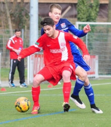 Auf Enes Cinemre und sein Team wird am Samstagnachmittag einiges zukommen: Die U17 des FSV Mainz 05 empfängt in Nieder-Olm den SC Freiburg.