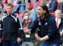 Machte die Probleme seiner Mannschaft auch an der Qualität des Gegners fest: 05-Trainer Martin Schmidt.