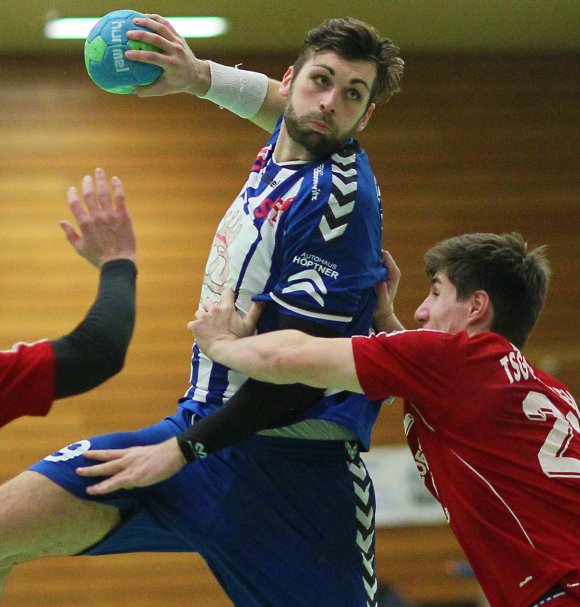 Philipp Becker war im Hinspiel gegen die TSG Friesenheim II mit nur drei Treffern nicht gerade herausragend. Im Rückspiel dominierte er mit elf Feldltoren nun den Budenheimer Angriff.