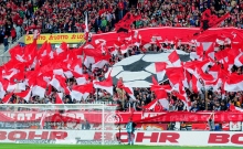 Die Stimmung auf den Rängen war gut vor dem Spiel des FSV Mainz 05 gegen Bayer Leverkusen – und nach der 2:3-Niederlage verabschiedeten die Fans ihr Team mit aufmunterndem Beifall in die Kabine...