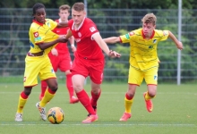 Ilker Yüksel provozierte ein Lauterer Eigentor, das die 05er in Kaiserslautern in Führung brachte. Das 1:0 hielt bis in die letzte Minute. 