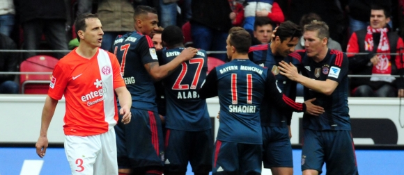 Den Bayern-Jubel wird er sich nächste Saison nicht mehr antun. Zedenek Pospech (l.) kehrt im Simmer nach Tschechien zurück.
