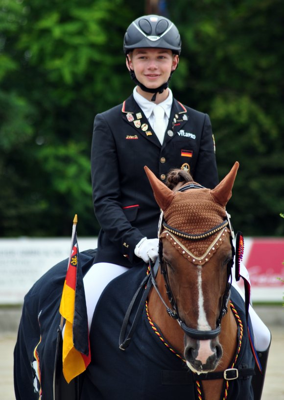 Im Vorjahr Siebter, gehört Raphael Netz auf „Schierensee’s Don’t Do it"  wieder zu den 25 Nominierten des Preises der Besten in Warendorf.