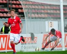 Sehr lässig hatte Richard Weil den Elfmeter zum 1:1 verwandelt, sehr lässig fiel auch sein Torjubel aus.
