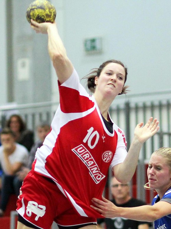 Anika Schmitt war beim letzten Auftritt der 05-Zweiten mit sieben Treffern beste Schützin der Oberligamannschaft, die auf einem zufriedenstellenden siebten Platz abschloss.