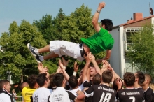 Dem Himmel so nah: Als Interimstrainer bewahrte Jasmin Sinanovic den VfB Bodenheim 2011 vor dem Verbandsligaabstieg...
