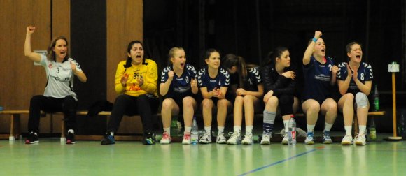 Oben mitspielen macht Spaß: Die weibliche B-Jugend der JSG Boudenheim schnupperte in der vergangenen Runde als Oberligameister am Topniveau ihrer Altersklasse und durfet, wenn auch chancenlos, um die Deutsche Meisterschaft mitspielen. In den meisten Altersklassen sind die Oberligen inzwischen von den beiden starken rheinhessischen Klubs SG Bretzenheim und den Sportfreunden Budenheim mit ihren Spielgemeinschaften dominiert. Nun geht es in die Qualirunden für die kommende Saison.