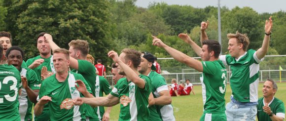 Meister! Die TuS Marienborn wird kommende Saison in der Landesliga spielen.