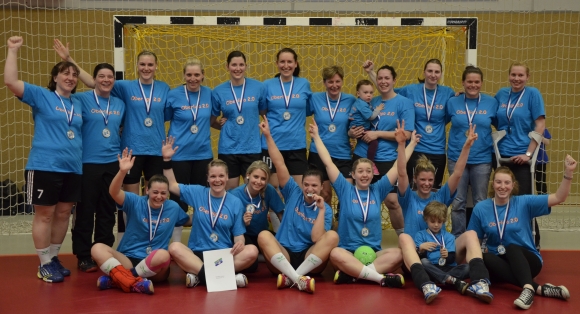 Wieder zurück: Die Handballerinnen der SG Saulheim, souveräne Rheinhessenligameister und Aufsteiger, freuen sich auf ihre zweite Oberliga-Saison.