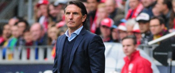 Kompetenz in Sachen Transzendenz: HSV-Erlöser Bruno Labbadia.