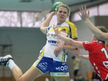 Lea Schuhknecht hatte in der Aufstiegssaison durchaus ihre Formtiefs, doch sie war in allen 26 Partien im Einsatz und kam auf insgesamt 102 Treffer, allesamt aus dem Spiel heraus erzielt. Die SG Bretzenheim konnte die Rückraumschützin nun für das anstehende erste Zweitligajahr binden, ebenso wie die beiden Torfrauen Gina von Gilgenheimb und Natascha Machetzki.