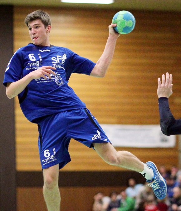 Die Anzahl der Neuzugänge für die kommende Runde hält sich bei Handball-Oberligist Sportfreunde Budenheim in Grenzen. Trainer Axel Schneider setzt nicht zuletzt auf einen Reifungsprozess bei den eigenen Talenten, insbesondere bei Linkshänder Johannes Sturm. Der A-Jugendliche bekam in der vergangenen Runde bereits erste Einsätze im Oberligateam und gehörte ansonsten in der Rheinhessenligamannschaft zu den Leistungsträgern.
