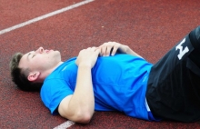 Die Beine wird Niklas Kaul auch in Cali hochlegen können. Zwei Tage Zeit zur Regeneration hat der USC-Athlet bei den U18-Weltmeisterschaften zwischen Zehnkampf und Speerkampf-Qualifikation.